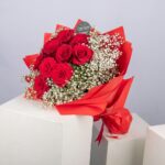 Red Beauty Combo – Red Rose with baby breath